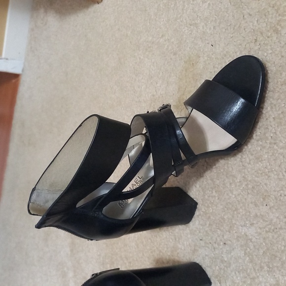 MK block heels - Picture 3 of 15